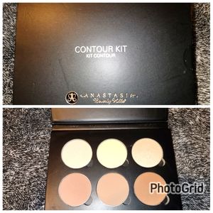 Anastasia Beverly Hills Cream Contour Palette